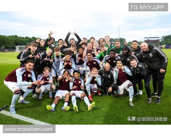 英超带星球队的明星球员与战术布局